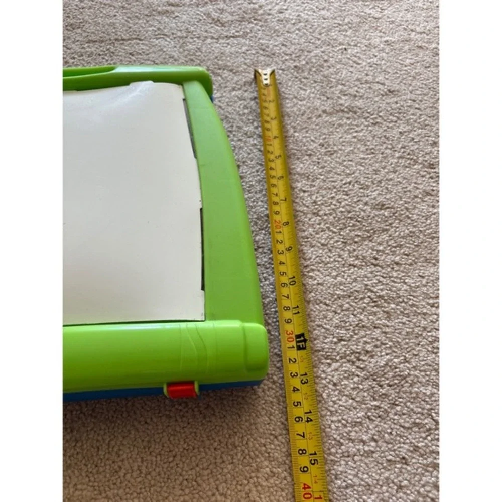 Crayola Easel‎ Art Case Board with Stencils Stamps Activity Travel Kids